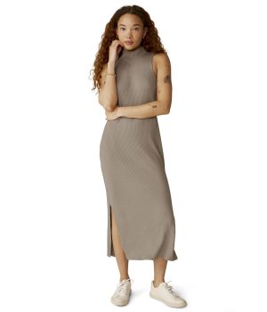 Women's Well Traveled Midi Dress