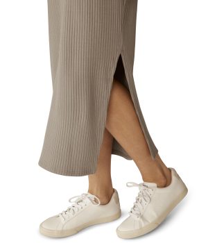 Women's Well Traveled Midi Dress